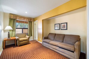 Apartment, 1 Bedroom (Pine - Lodge) | Living area | TV