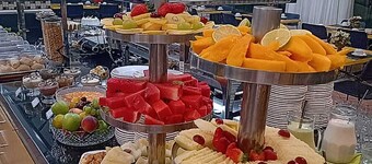 桃花心木商务酒店