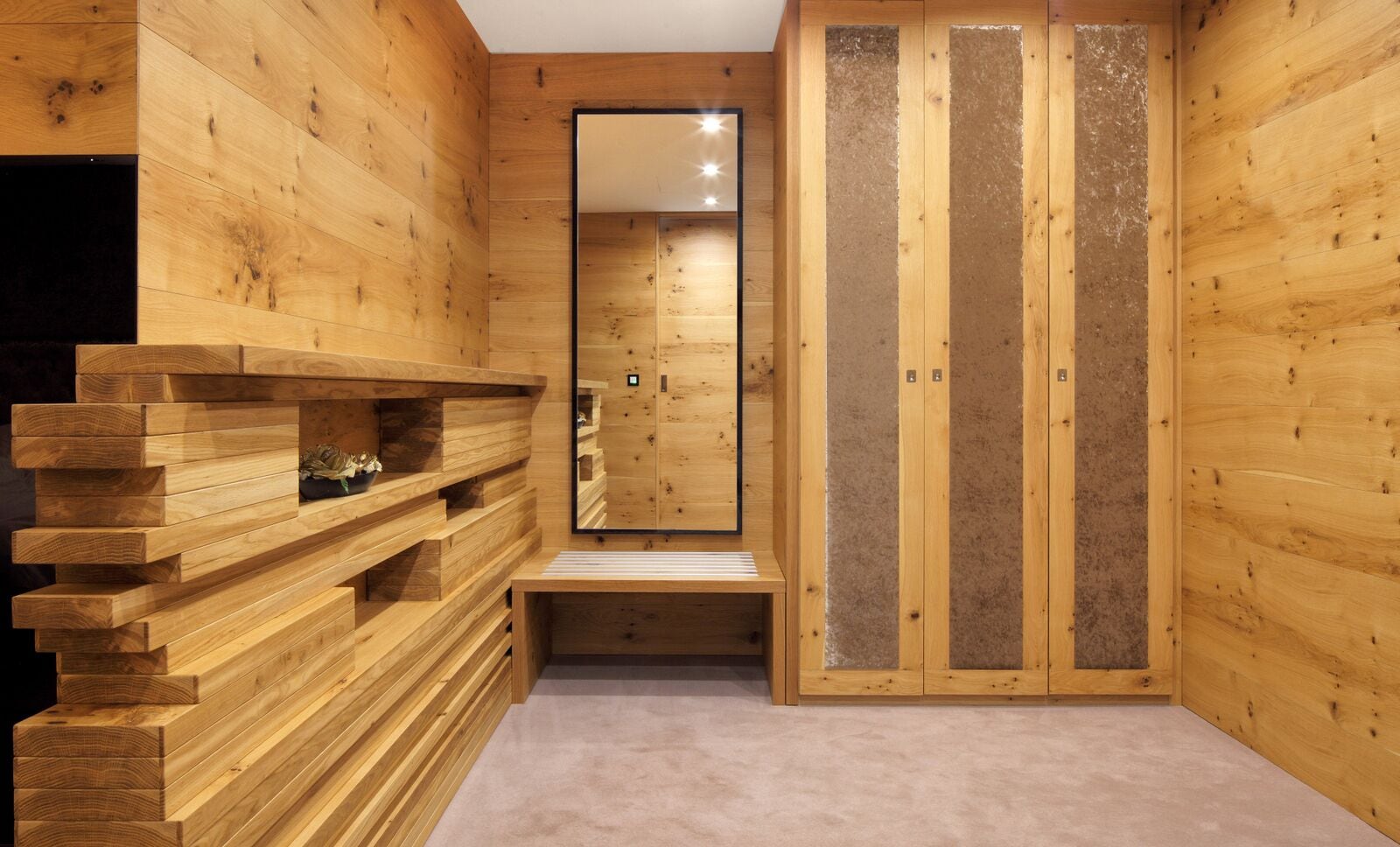 superior double or twin room | minibar, in-room safe, individually furnished, desk