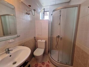 Bathroom - Monastery (Sveti Vlas)