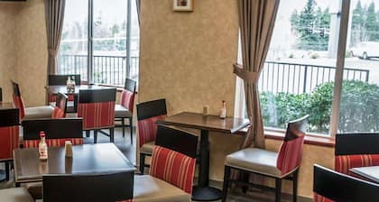 Comfort Suites Southwest