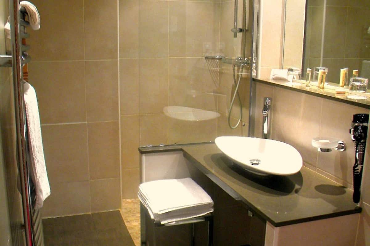 free toiletries, hair dryer, bathrobes, towels