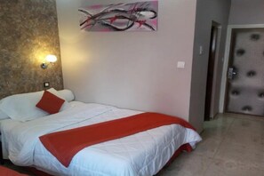 Premium bedding, in-room safe, desk, free WiFi - EL Hidhab Setif (SETIF)