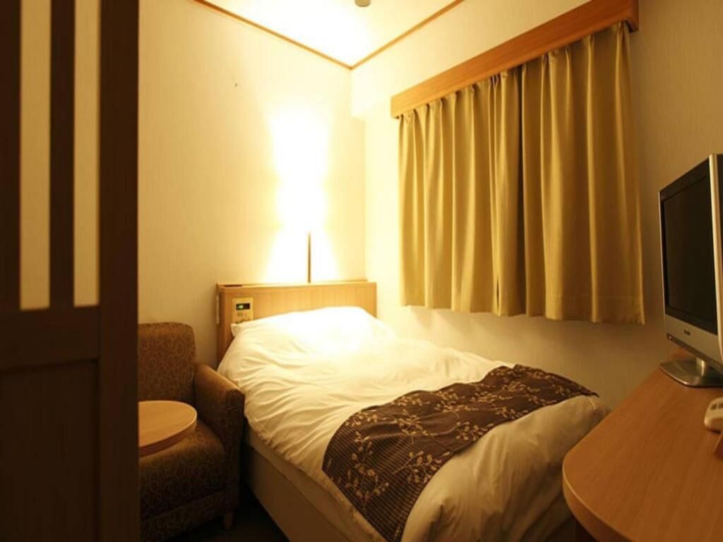 Individually decorated, laptop workspace, free WiFi, bed sheets