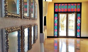 Interior entrance - Sheki Saray Hotel (Sheki)