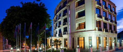 숙박 시설 정면