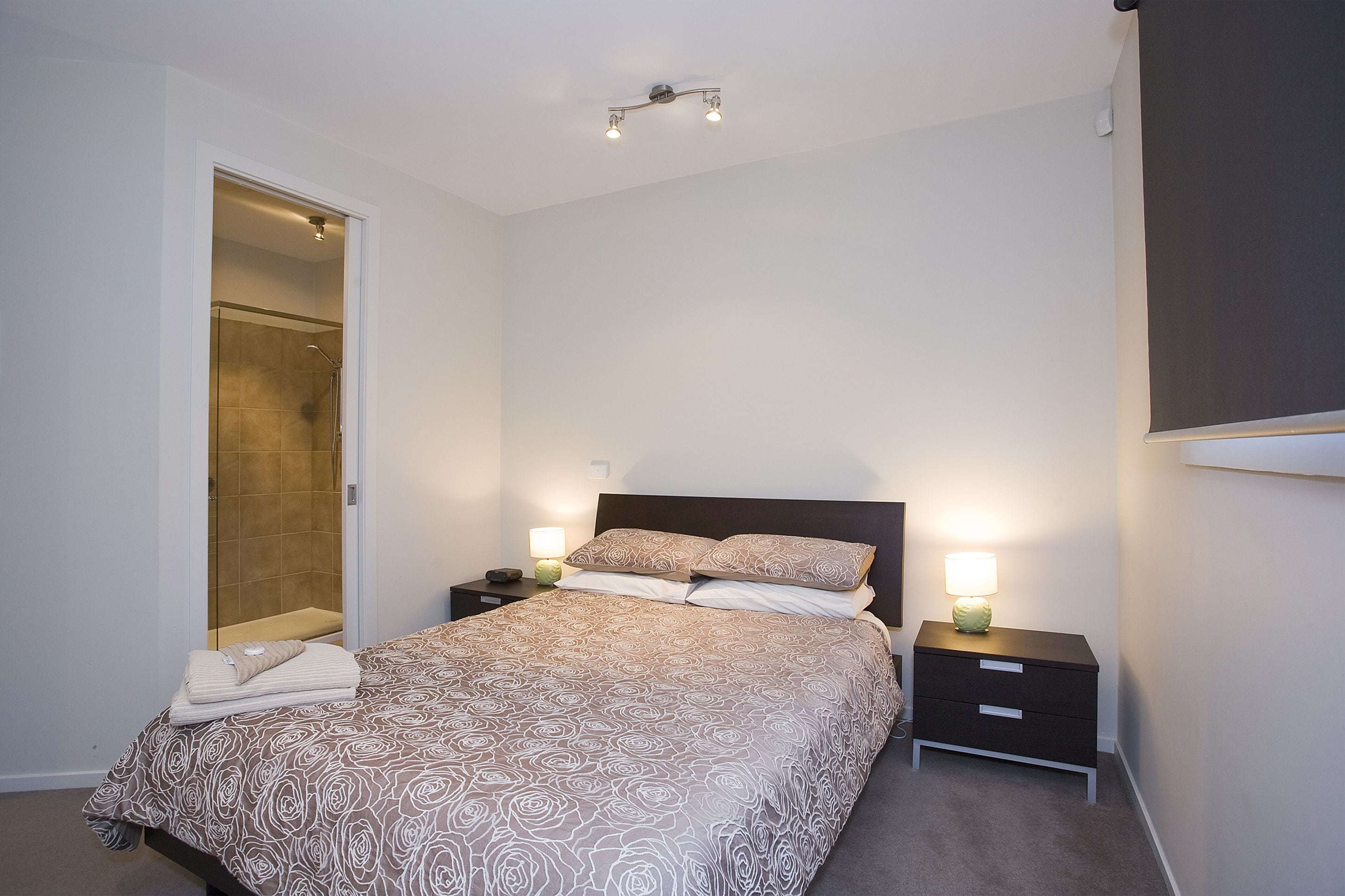 deluxe apartment (number 4 - 1 queen and 1 tri-bunk) | iron/ironing board, free wifi, bed sheets