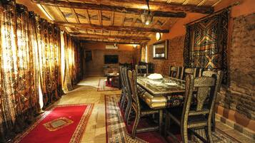 Essbereich im Zimmer