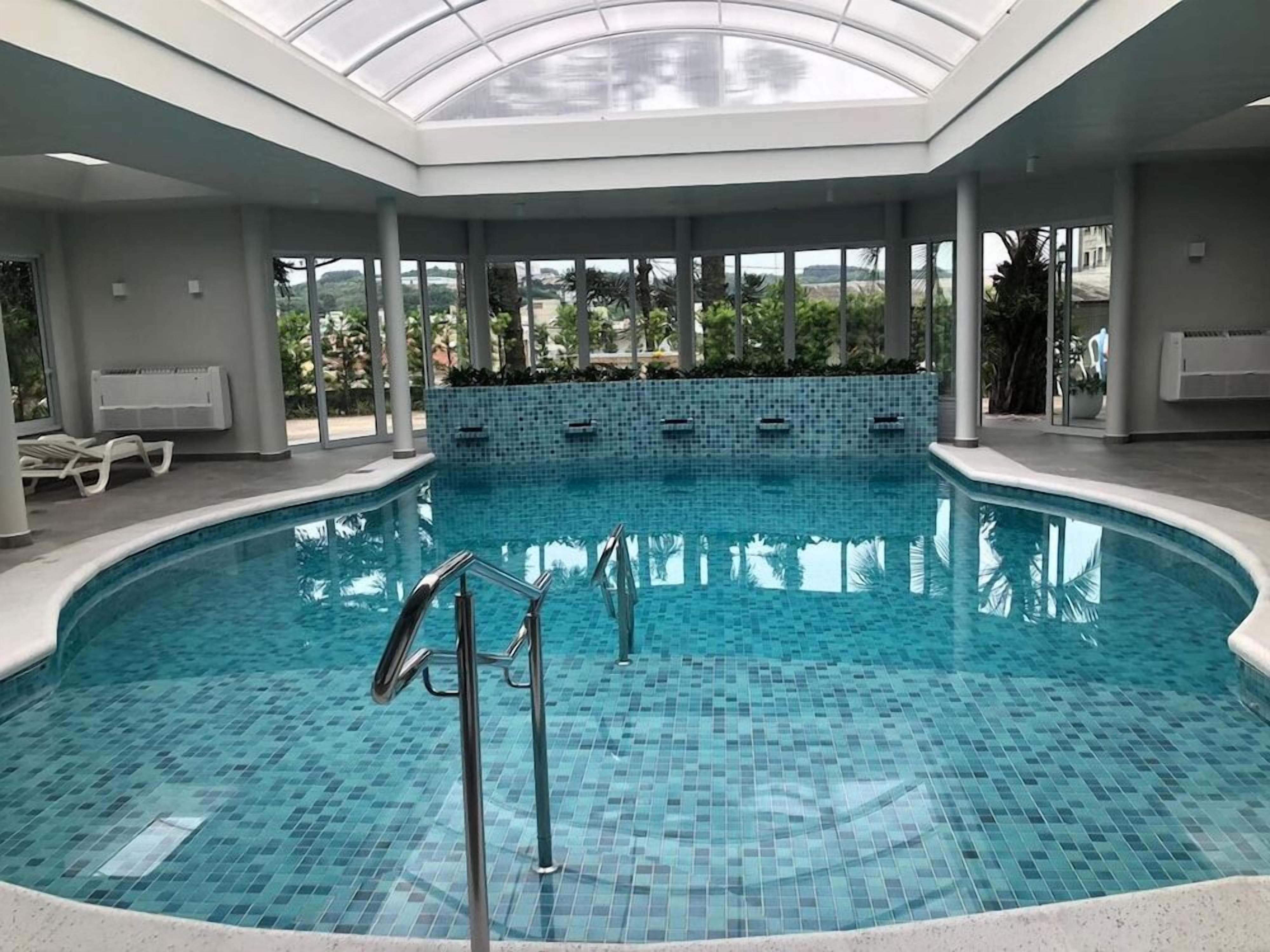 Kolam renang