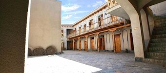 Lyabi House