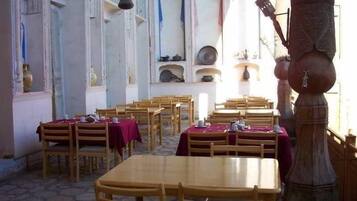 Tempat makan