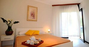 Minibar, coffres-forts dans les chambres, lits bébé (en supplément)