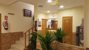Interior entrance - Cuatro Caños (Alcala de Henares)