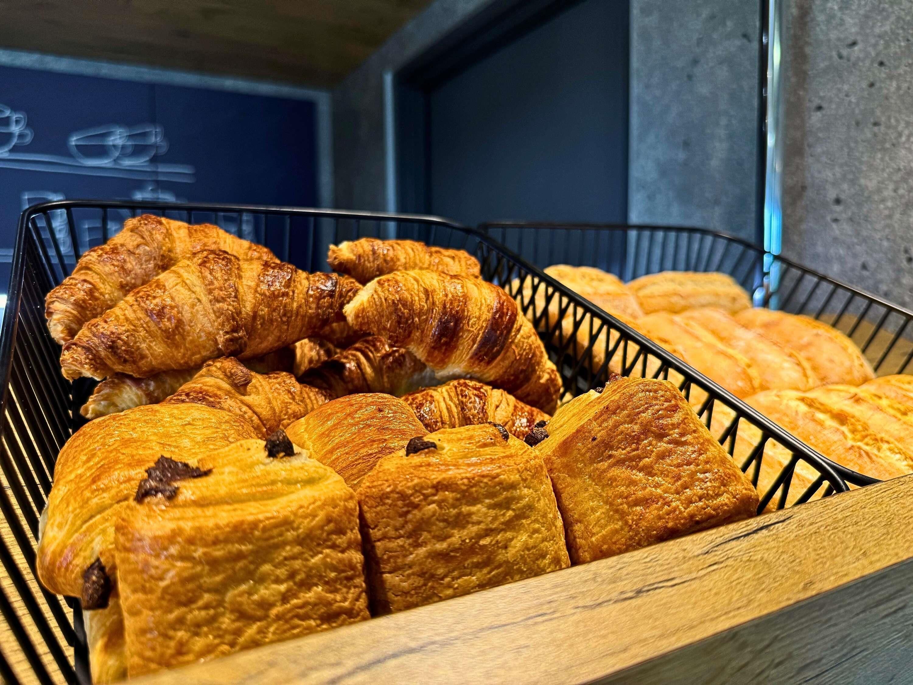Se ofrece un desayuno bufé todos los días (por un coste adicional)