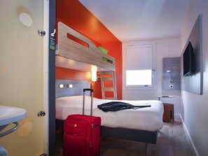 Triple Room, Multiple Beds | Individually furnished, desk, laptop workspace, soundproofing