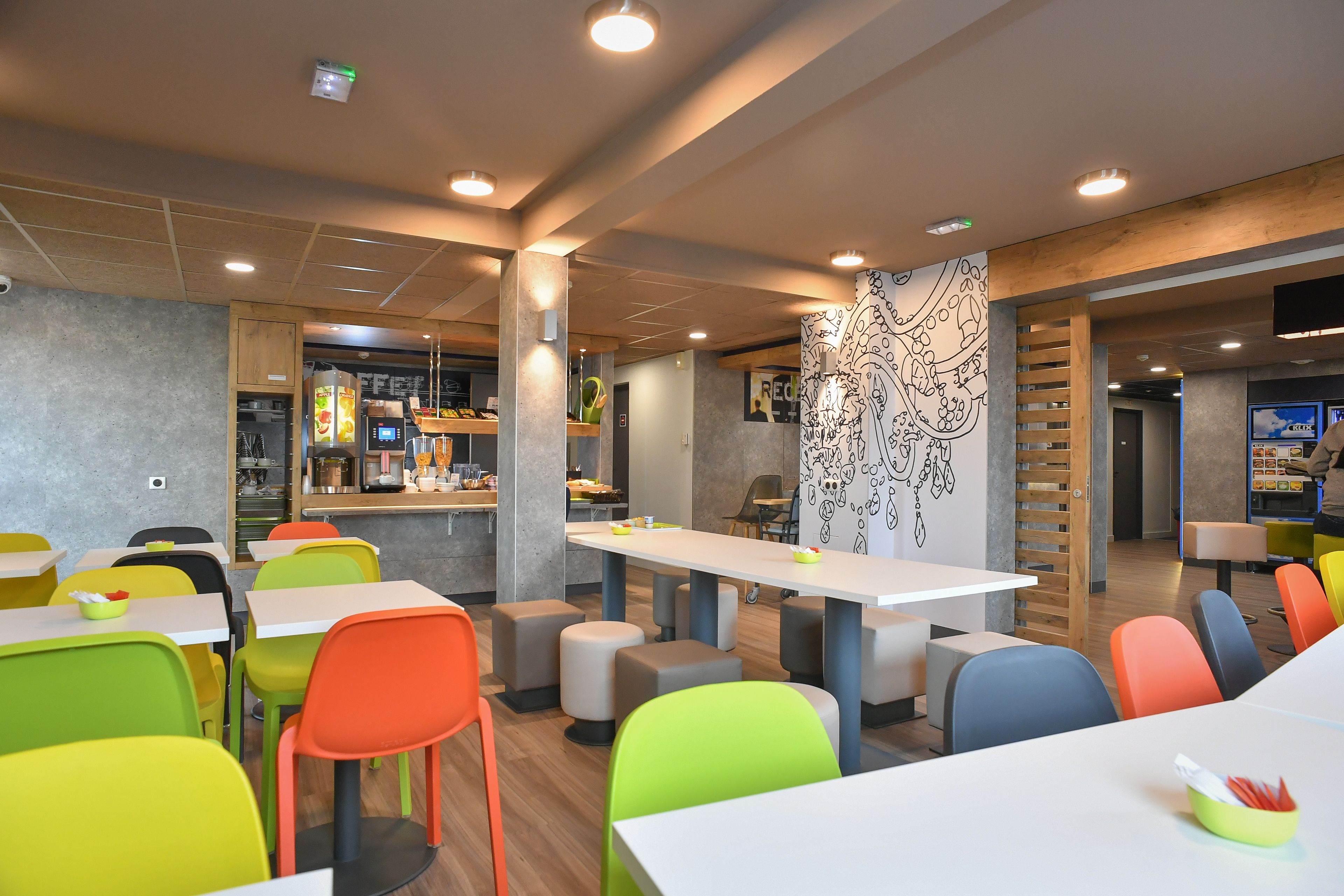 daily buffet breakfast (eur 9 per person)