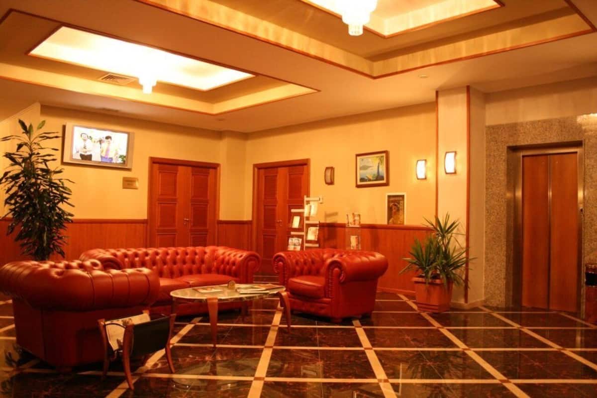 lobby