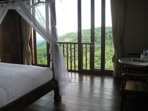 Caixa forta a l'habitació i wifi gratuïta 