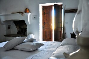 Standard Double Room - Masseria Uccio (Tricase)