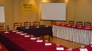 Unclassified image, 5 of 24, button - Hotel Palma (Tirana)