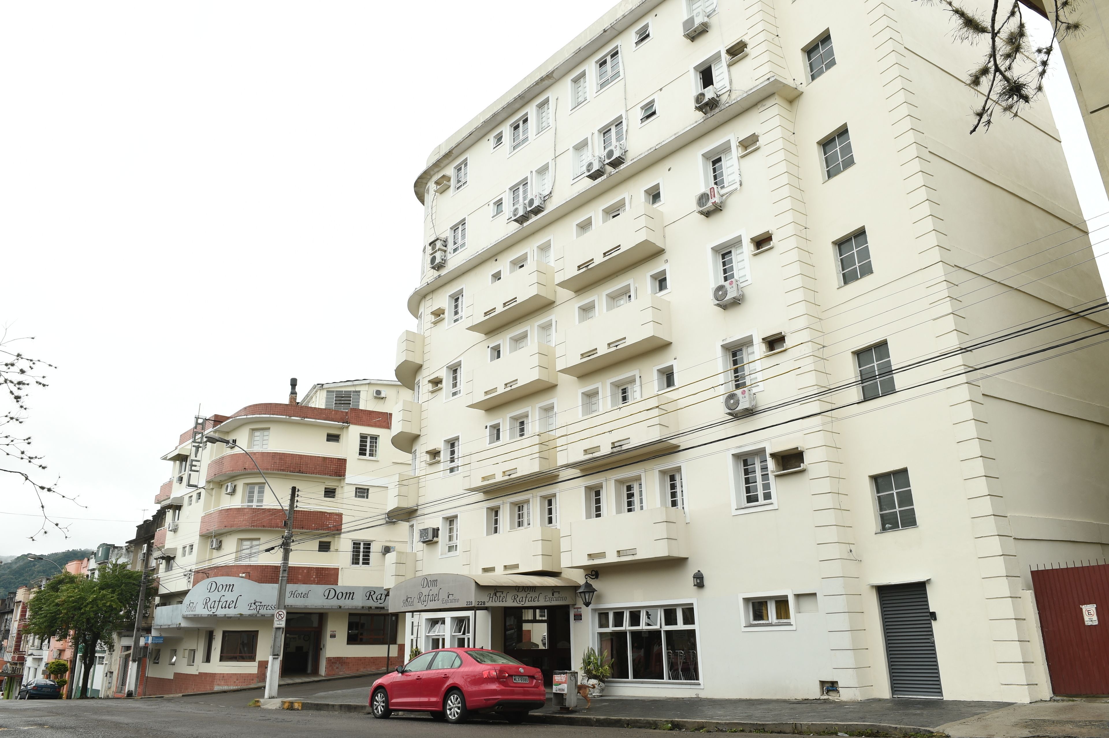 standard room, 1 bedroom, non smoking | minibar, individually furnished, desk, laptop workspace