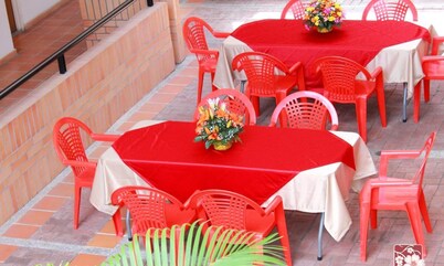 Apartahotel Los Cerezos
