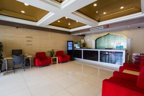 Lobby - Jinjiang Inn (Beijing Tian'anmen Square Hepingmen Subway Station) (Beijing)