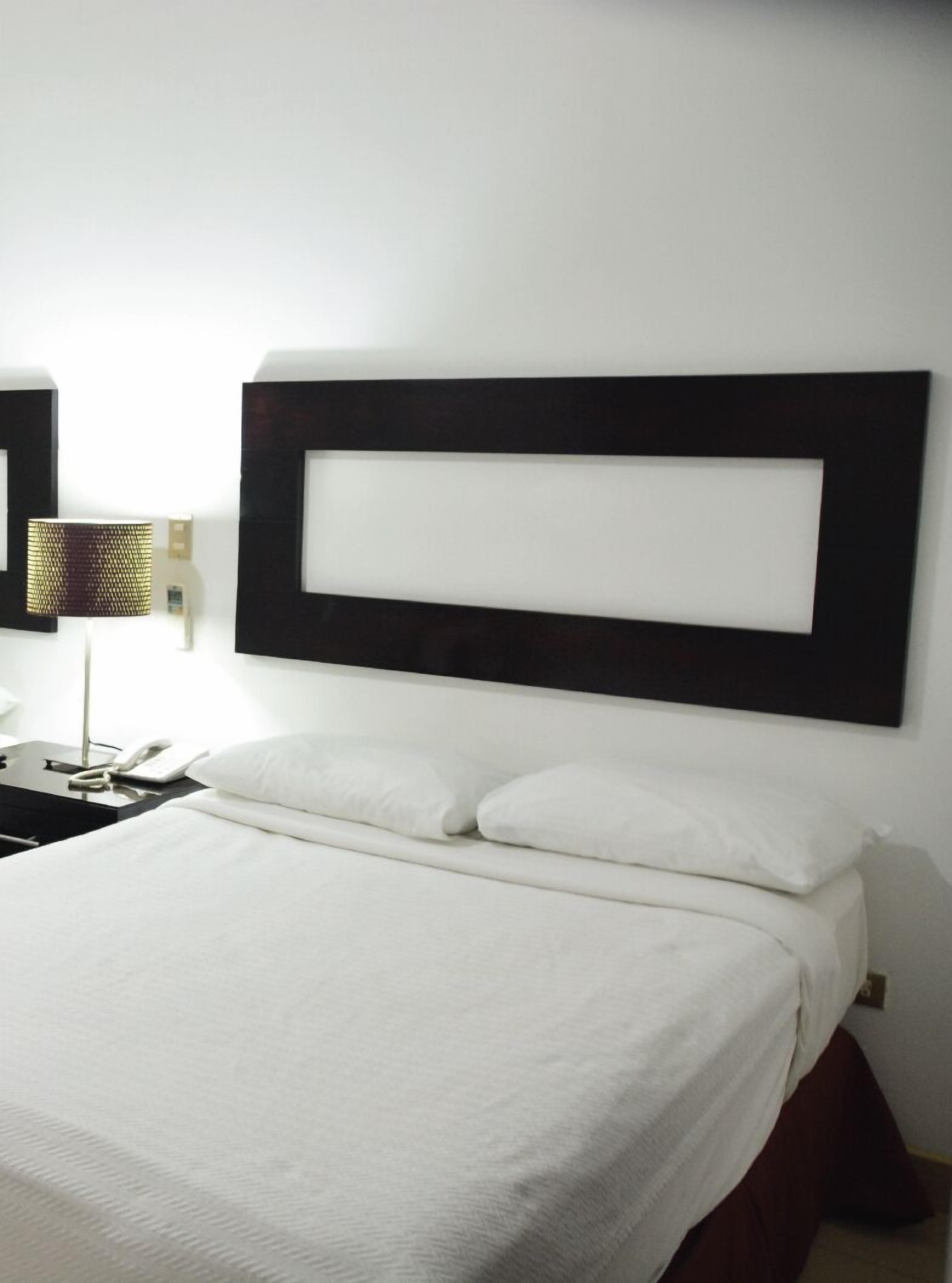Sistema de insonorización, wifi gratis, accesible en silla de ruedas