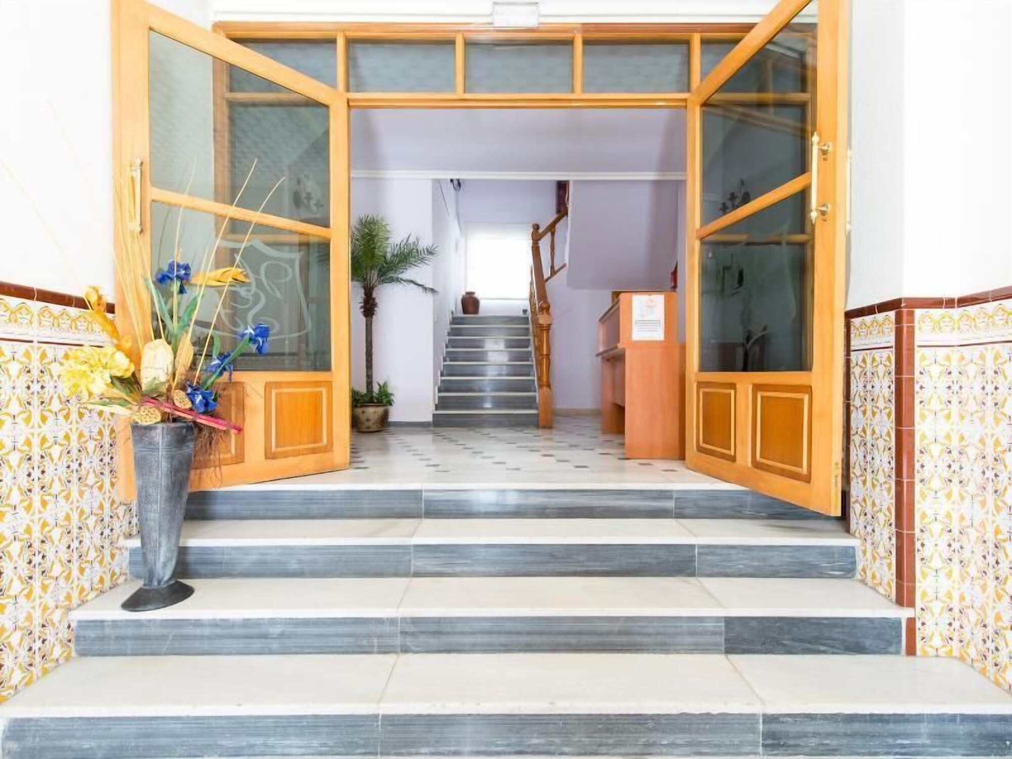 2 Star Hotels