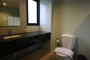 Bathroom - The Hermitage (Pattaya)