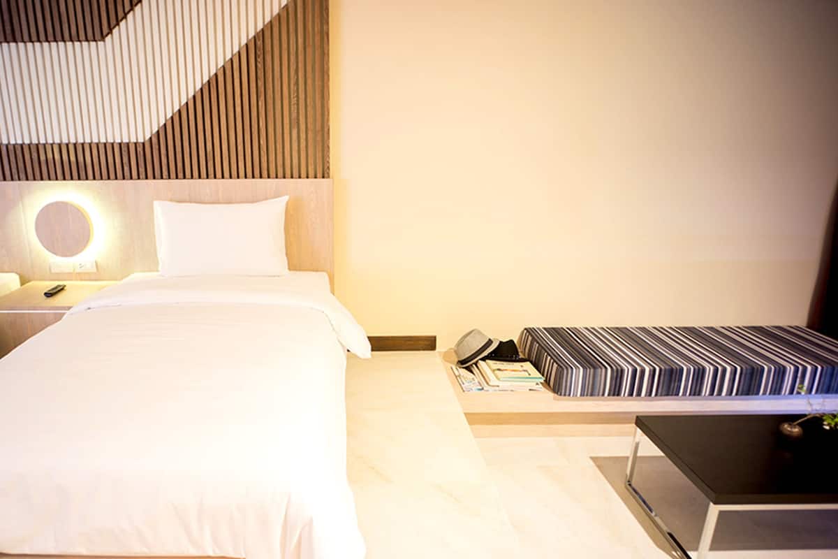 Superior Double Room | Desk, WiFi (free)