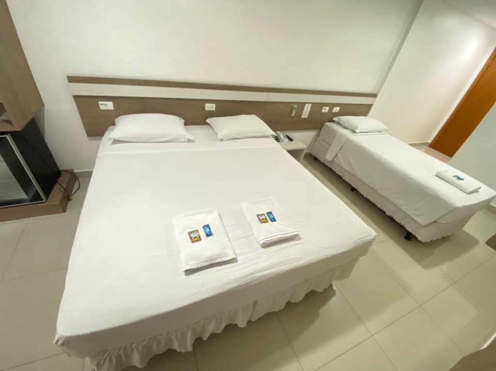 deluxe triple room | 1 bedroom, minibar, individually furnished, desk