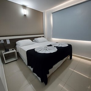 华丽双床房, 1 张双人床或 2 张单人床 | 迷你吧、特色家居、办公桌、笔记本电脑工作区