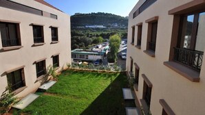 Property grounds - Lagace Hotel (Zouk Mosbeh)