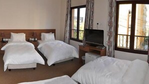 Family Room - Lagace Hotel (Zouk Mosbeh)