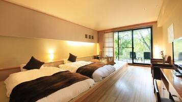 Japanese-Style Superior Room with Terrace