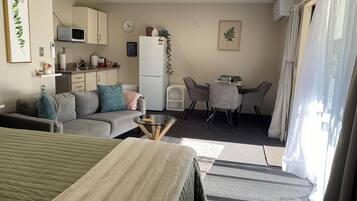 One Bedroom Family Unit