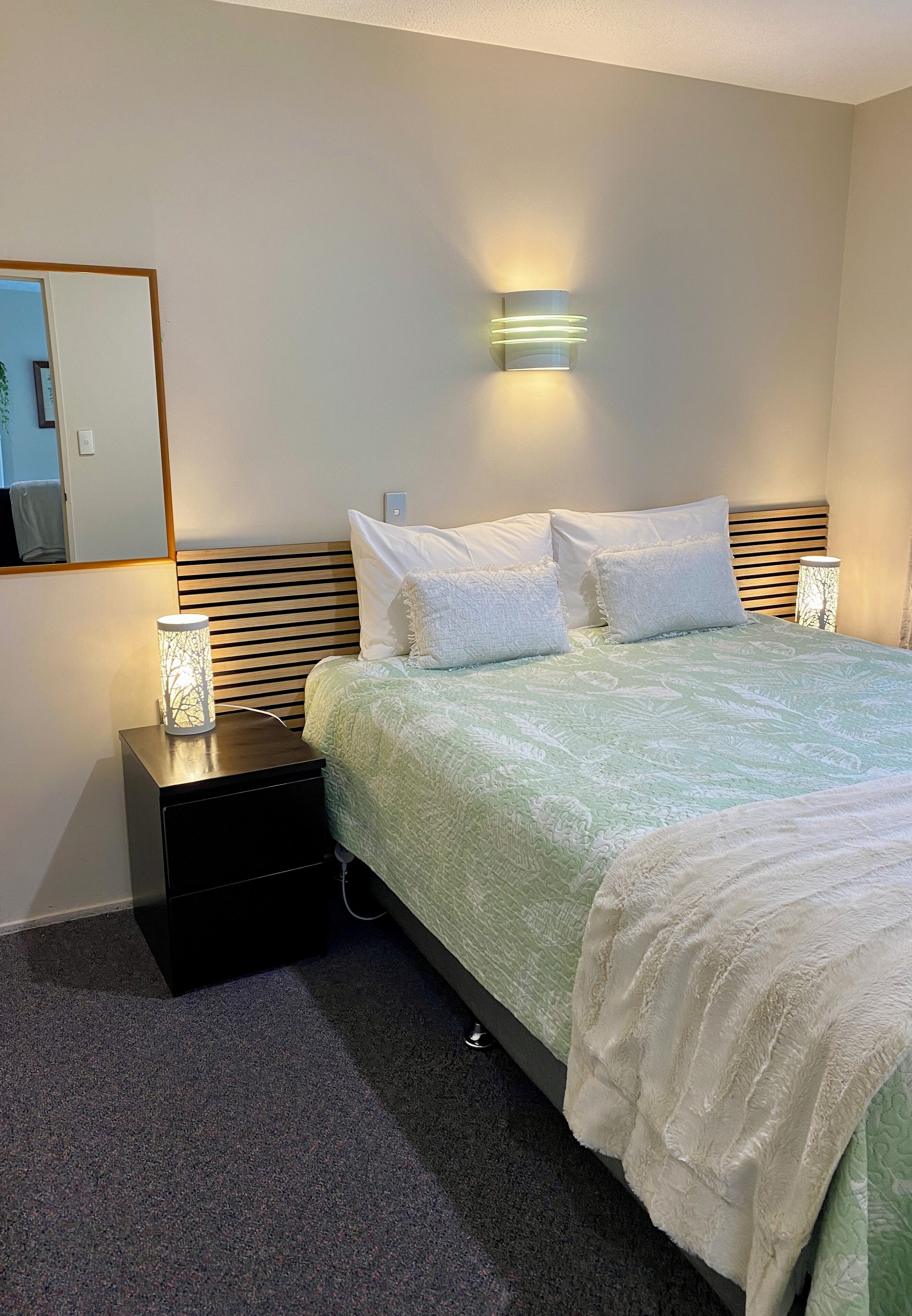 Classic Apartment, 2 Bedrooms, Non Smoking, Park View