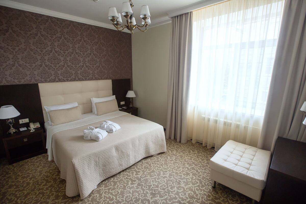 1 bedroom, minibar, in-room safe, blackout curtains