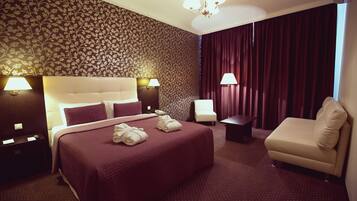 1 bedroom, minibar, in-room safe, blackout curtains