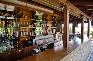 Bar (en la propiedad)