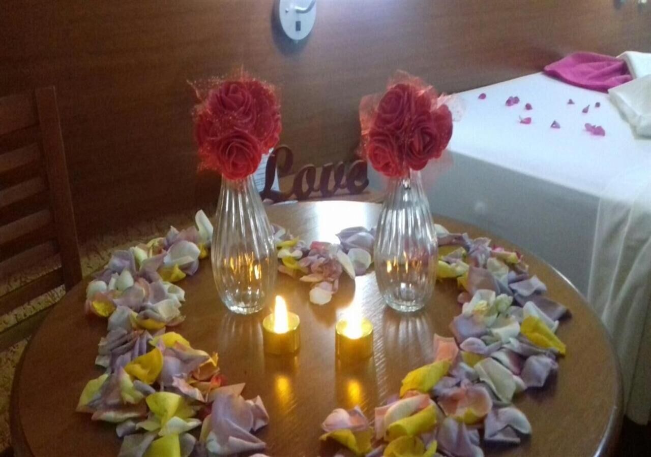 minibar, desk, free wifi