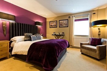 The General Tarleton Inn