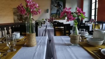 Dineren