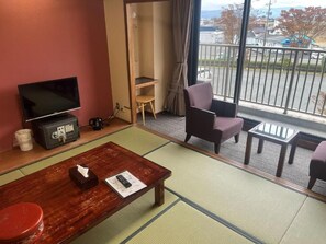 Living area - Hotel Kadoman (Aso)