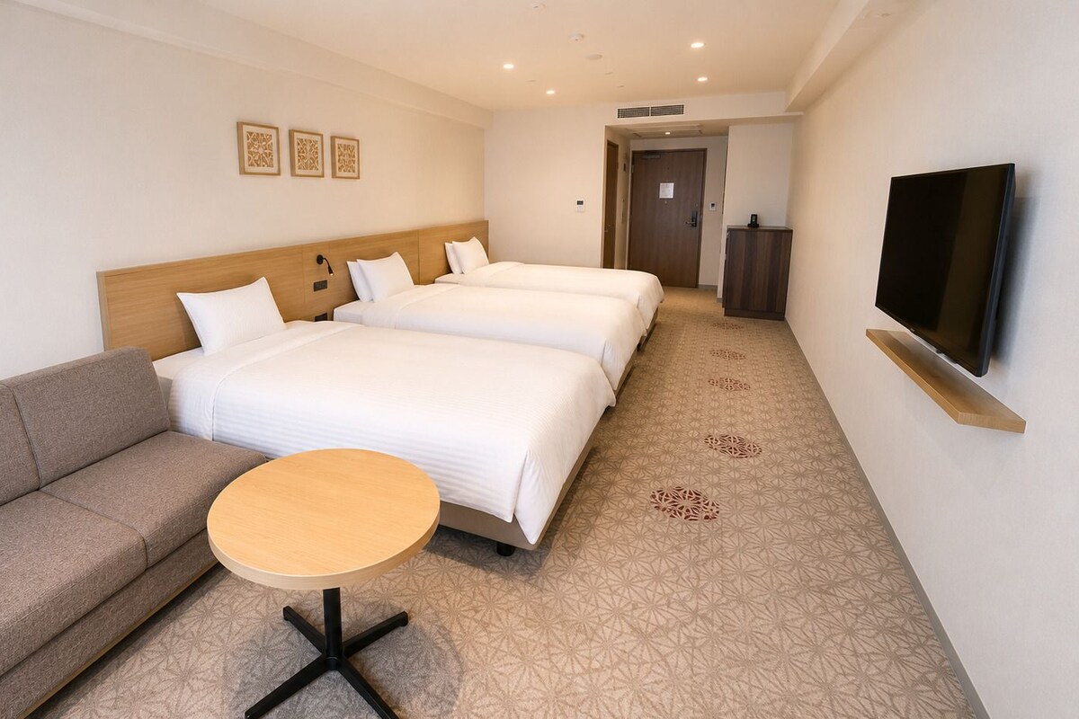 Down duvets, free WiFi, bed sheets