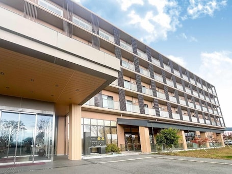 Außenbereich. Hotel Kadoman