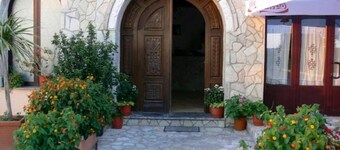 Rapsodia Hotel