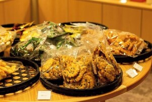 Alimentos y bebidas