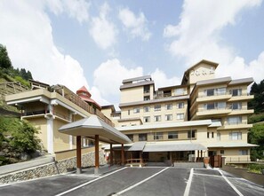 Exterior - Yomogihira Onsen Izumiya (Nagaoka)